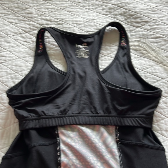 Kyodan tank, built in bra with pads - Picture 6 of 6